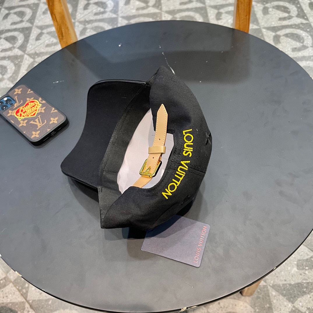 Louis Vuitton Caps